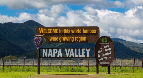 Napa Valley Sign par Tony Webster - CC-BY-SA-2.0